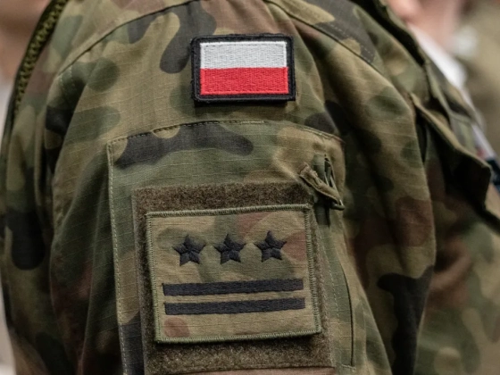 Szerdán leállt a forgalom Lengyelország két repterén a légierő akciója miatt