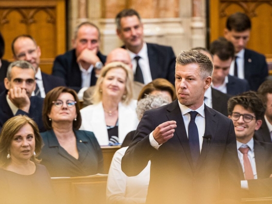 Tizenöt éves adatokra hivatkozik Magyar Péter, pedig van frissebb