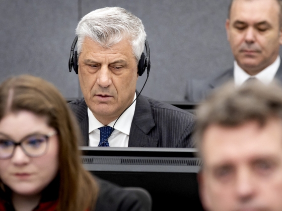 Háborús bűnei miatt 25 évre ítélték Hashim Thaçi volt koszovói elnököt