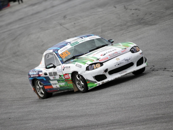 Futamgyőzelem, majd dobogó a fináléban Beniktől, elképesztő csata zajlott a magyarok között rallycrossban