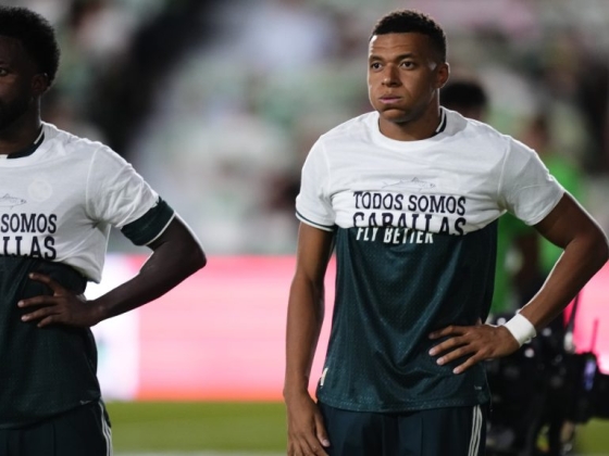 Mbappé és Vinícius azzal okozott felzúdulást, hogy feltűrték a pólójukat