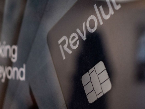 A gazdag ügyfeleket akarja a Revolut: újabb országban folyamodott engedélyért – a végére hagyta a legkeményebb diót a fintech-cég