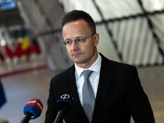 Fidesz: hiába támadja a Tisza, óriási lehetőség Szijjártó Péter kinevezése a BYD-nál