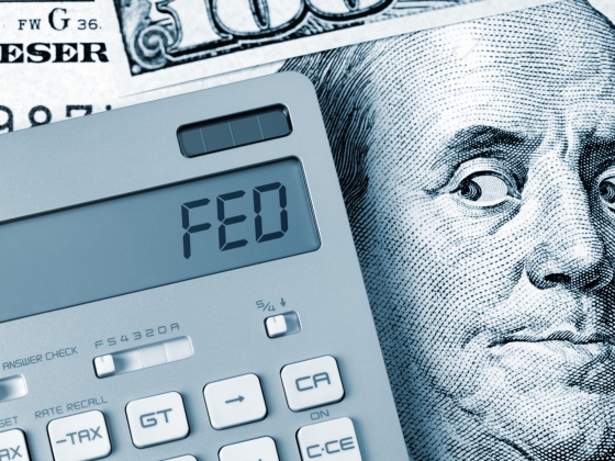 Döntött a Fed, nagyon rákapcsolt az amerikai dollár