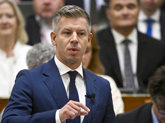 Magyar Péter közölte: odacsapnak a milliárdos oligarcháknak, átalakítják a trafikrendszert