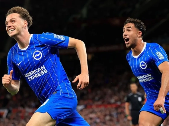 Kétgólos előnyről esett ki otthon a Manchester United a Ligakupából