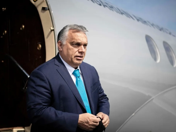 Két év alatt kétmilliárd forint ment el Orbán Viktor külföldi útjaira, több tízmilliót költött el kísérőivel a VIP-várókban