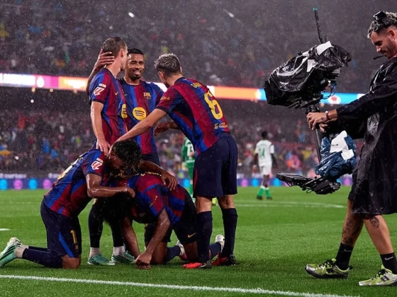 A Racing edzője a fogorvosi látogatáshoz hasonlította a Barcelona elleni mérkőzést