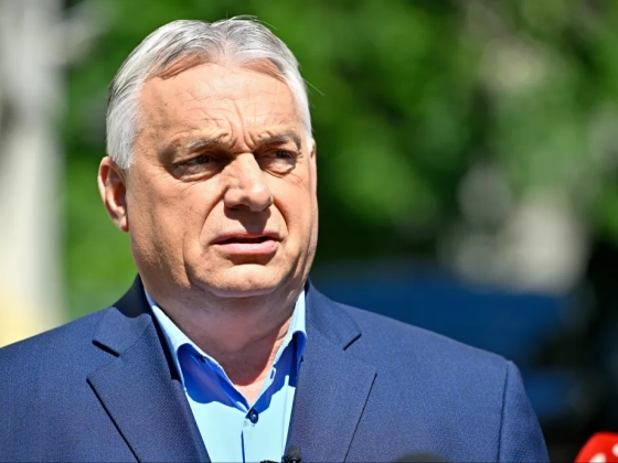 Orbán Viktor a Fidesz székházában beszélt arról, milyen nehéz lelket önteni a közösségébe