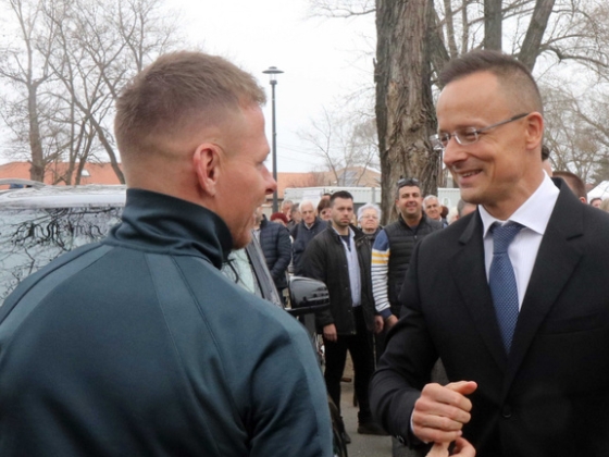 „Tesókák között már csak így megy” – nyilvánosságra hozták Dzsudzsák Balázs Szijjártó Péternek írt levelét