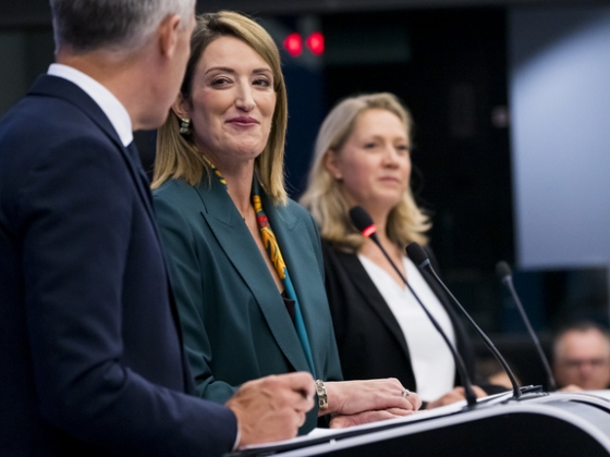 Kanada még be se lépett az ajtón, az EU már további országokat hívna