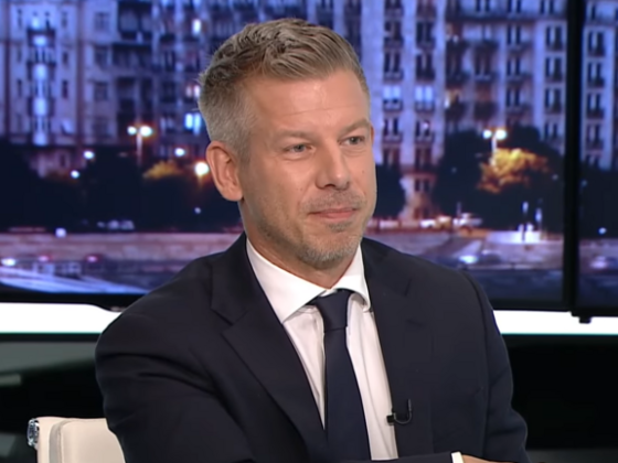 Magyar Péter: Eddig nem érkezett pénz Brüsszelből, de decemberig minden eurócentet meg kell kapnunk