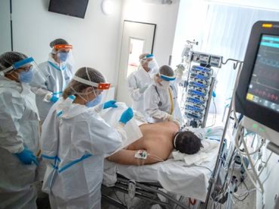 Kórházszövetség: nem egy válságban lévő, hanem egy átalakuló magyar egészségügyről beszélünk