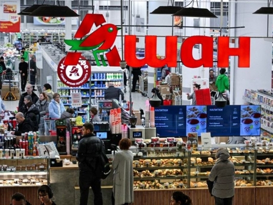 Államosítják az Auchant és a Nestlét – új oligarcha-hálózat épül Putyin évek óta nem látott méretű vagyonátvétele után