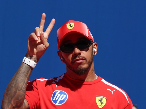 „Szeretném itt tisztázni a helyzetet” – Lewis Hamilton vad pletykát cáfolt meg