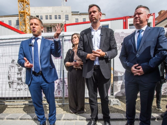Elterjedt a hír, hogy totális fordulat történt a Budai Vár újjáépítésénél: Vitézy Dávidék azonnal tisztázták a helyzetet – 