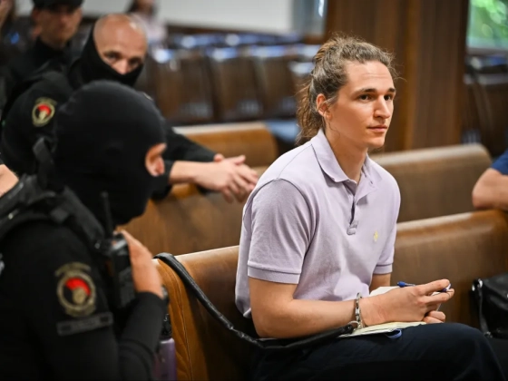 „Megdöntöttétek Orbánt, és így a bizalom csíráját vetettétek el bennem is” – mondta az antifa-ügy vádlottja