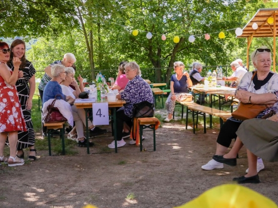 SZÉP-kártya: idén már semmit sem látnak a nyugdíjasok a pénzükből, újabb ígéretét szegte meg Magyar Péter