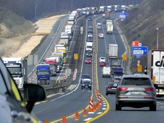 Csődhullám fenyegeti a fuvarozókat, országos útlezárások jöhetnek