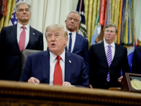Trump aláírta, jöhetnek az amerikai szankciók Oroszország ellen