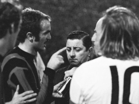 Budapesten lőtte élete gólját a legenda, akit ma az egész futballvilág gyászol