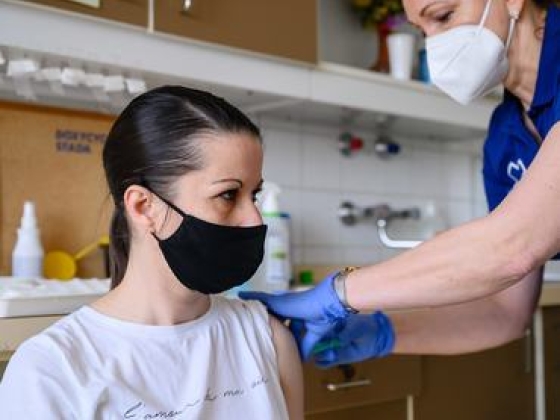 Újra beköszönt a járványszezon, de a szakértő nem a Covid elleni 
védekezést látja fontosabbnak