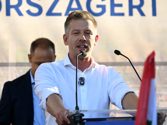 Kemény üzenetet küldött Mészáros Lőrincnek Magyar Péter miniszterelnök