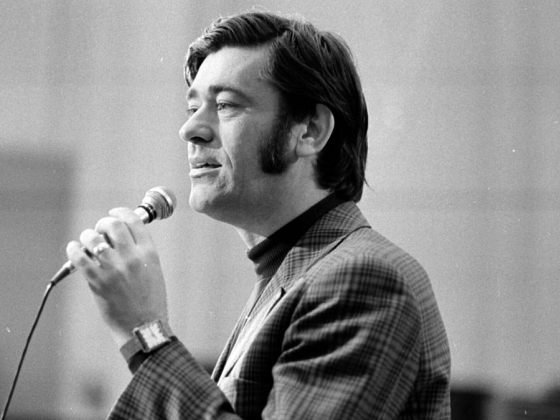 Koós János: Kislány a zongoránál, humor és felejthetetlen slágerek – mennyire ismeri a legendát?
