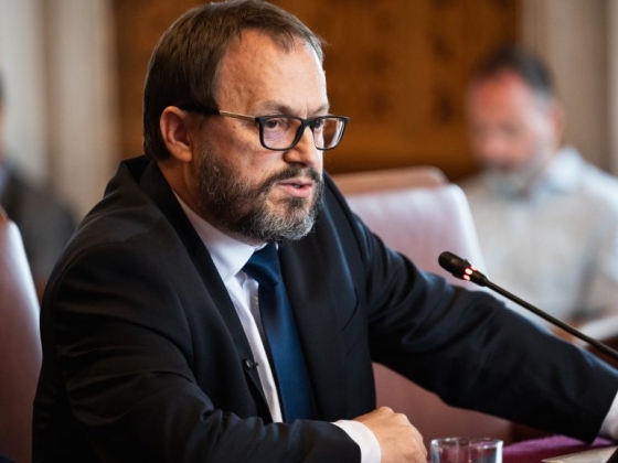Kármán András: Végre láthatják, hallhatják az emberek, ami mindenkire tartozik