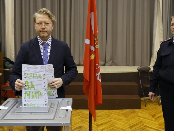 Példátlan léptékű, elsöprő támadás érte Moszkvát a választás napján: több mint 1600 ukrán drónt lőttek le a főváros felett