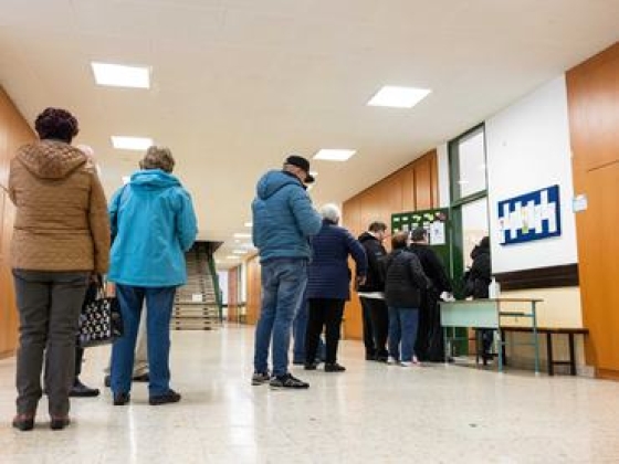 Szavazhassanak a magyarok arról, akarnak-e szélkereket a házuk mellé? A „NER terrorszervezetekről” sem dönthettünk – mutatjuk a tiltott listát!