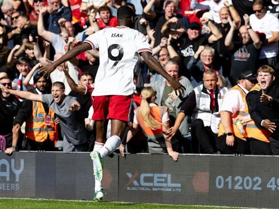 Isak gólja döntött, szoros meccsen gyűrte le Tóth Alexéket a Liverpool