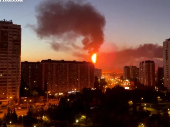 Lángoló finomító, 400 kitelepített ember, 3 halott az ukránok vasárnapi moszkvai dróntámadása után