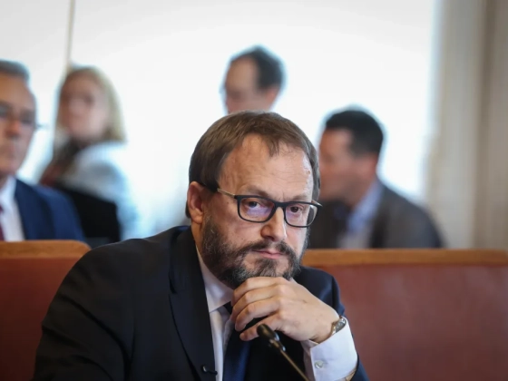 Kármán András: El kell szomorítanom a bukott miniszterelnököt