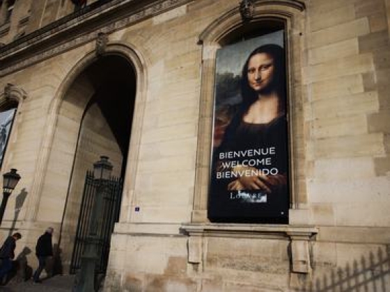 Mona Lisa új szomszédokat kapott – csak a Louvre nem kérte őket