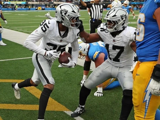 A Las Vegas is legyőzte a Chargerst; könnyedén nyert a 49ers és a Seahawks – videó