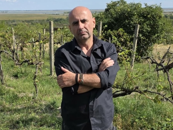 Megszólal a sztárborász, akire 14 év fegyházat kérnek egy tinilány vádjai miatt: "Már a harmadik napon szerelmének szólított..."
