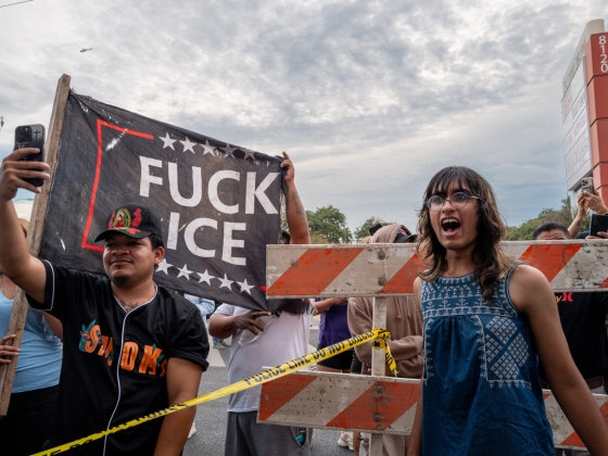ICE-ügynök lőtt meg egy venezuelai ételfutárt Texasban