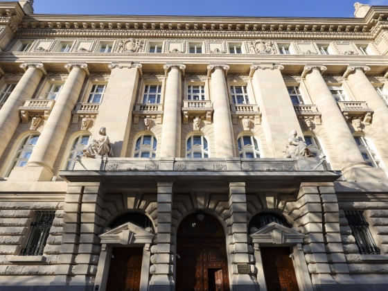 Sorsdöntő lépésre készül a magyar jegybank, mutatjuk a külső hatásokat, amik meghatározhatják a piacokat