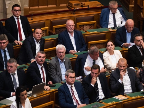 Új fideszes képviselővel bővül a parlament