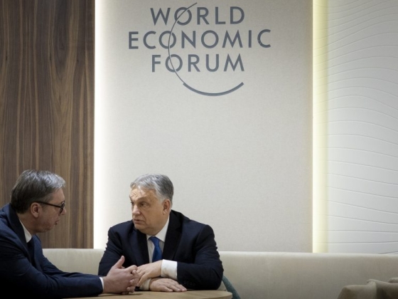 Hadházy: Orbánék húszmilliós szállásköltséget hoztak össze Zürichben